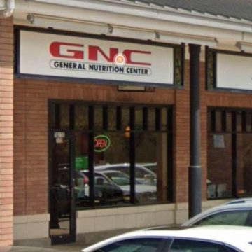 GNC store in The Woodlands Alden Bridge neighborhood to close