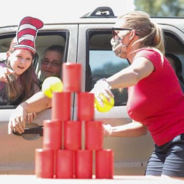 Splendora group hands out 300 backpacks