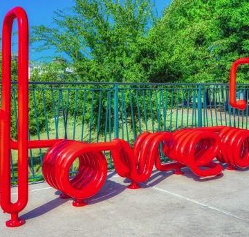 Four New Woodlands Art Benches Installed!