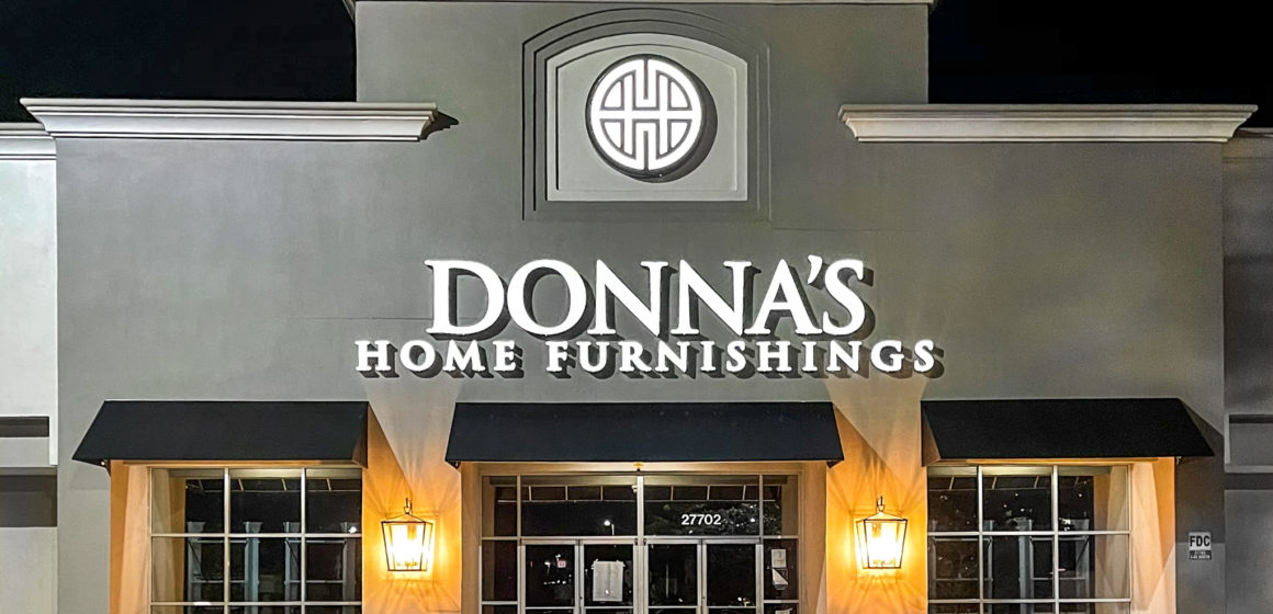 The J. Beard Real Estate Company represents Donna’s Home Furnishings in a lease at Wood Ridge Plaza in The Woodlands