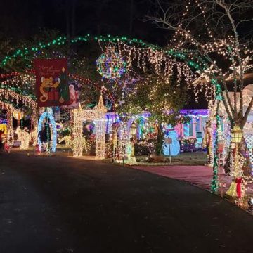 PHOTOS: This is what to expect at that massive holiday lights display in Magnolia