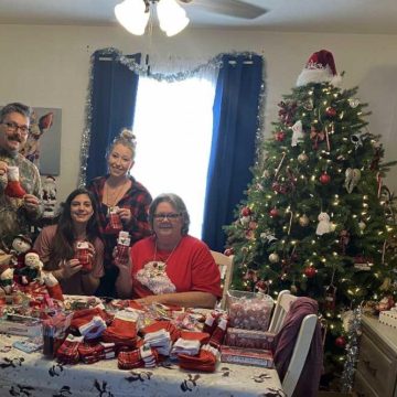 Conroe Native Helps Spread Holiday Joy