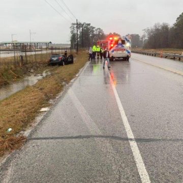 RAIN AND SLEET NOW MIXED IN CONROE–SLOW DOWN