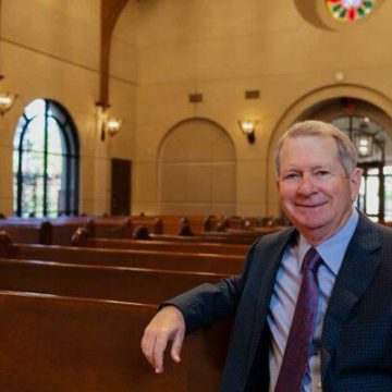 Dr. Ed Robb Retiring as Senior Pastor of The Woodlands UMC