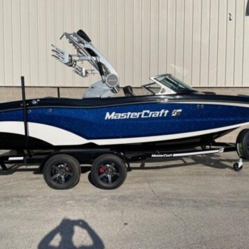 Featured Nautique Boats