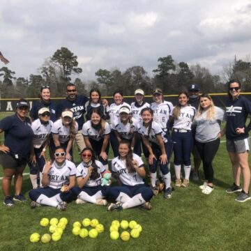 Bryan softball team splits pair of games at Conroe Oak Ridge tournament