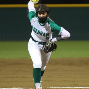 CUBETTE SOFTBALL DROPS DISTRICT OPENER, 1-0