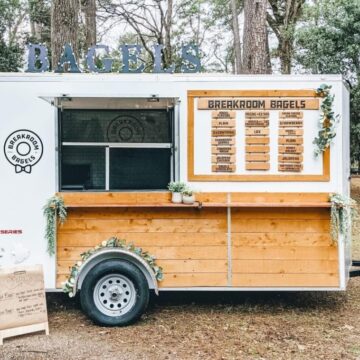 Breakroom Bagels now open in Conroe