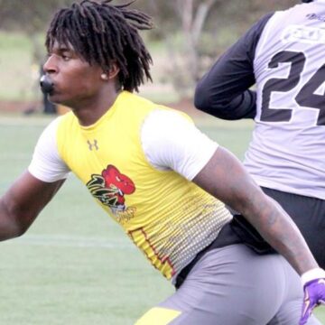 Gallery: 5-star LB Harold Perkins in 7-on-7 action