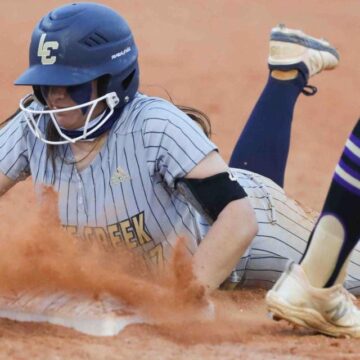 SOFTBALL: Lake Creek routs Montgomery, remains undefeated