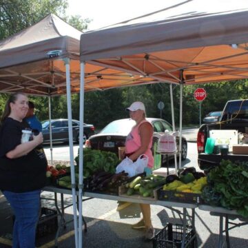 Experimental farmers market comes to Shenandoah