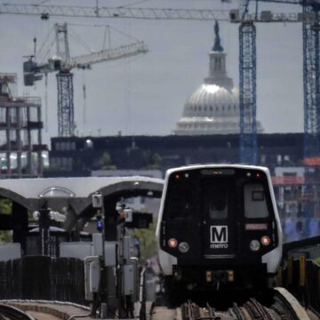 FBI agent charged with attempted murder in shooting of passenger on Metro train