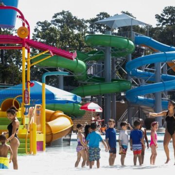 World’s Largest Swim Lesson