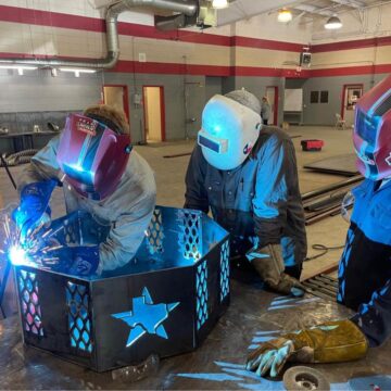 Splendora HS Ag Mechanics Team’s patriotic design wins EMC fair