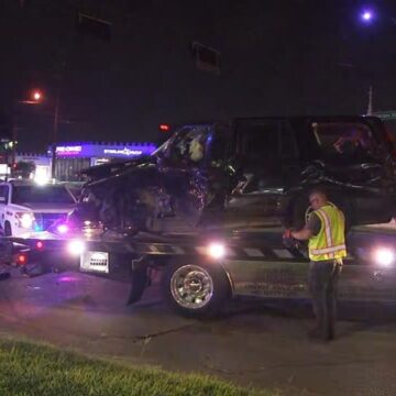 Chase suspect in stolen SUV crashes into innocent driver in NW Harris County, authorities say