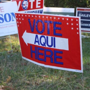 Incumbent Steve Toth takes early lead in Texas House District 15 election