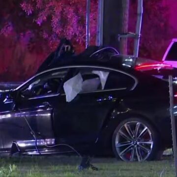 Driver arrested, passenger trapped inside vehicle after crashing out during high-speed chase in N. Harris Co.