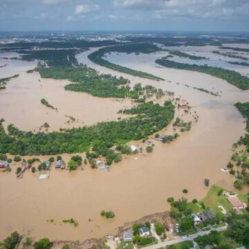 Houston-area flood advisories still in effect Sunday after overnight storms