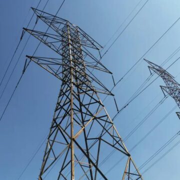 Three Lake Conroe residents hospitalized by down power line electrocution