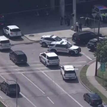 Bystander dead after police chase involving Montgomery County deputies ends in Houston crash